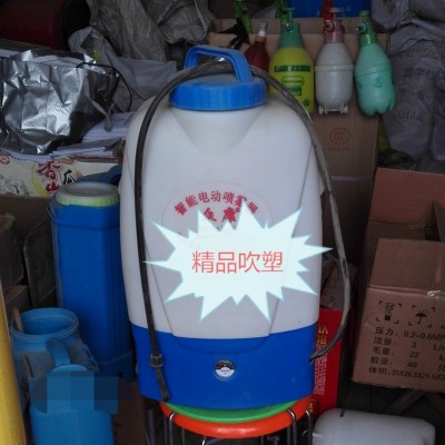廠家批發(fā)供應(yīng)20L升背負(fù)式電動噴霧器吹塑白桶企鵝款農(nóng)用打藥機