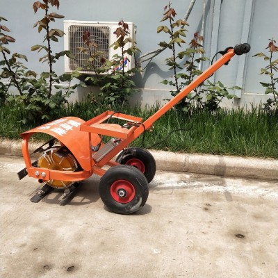 新型農(nóng)用除草機(jī)電動(dòng)鋤草機(jī)小型開荒開溝松土充電式