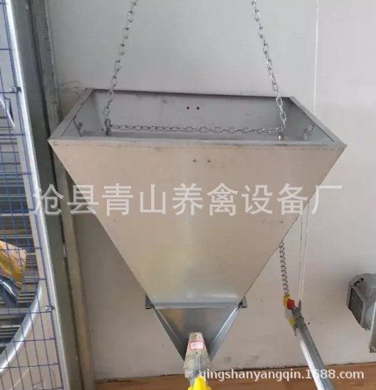 自動料線 雞舍養(yǎng)雞料線 養(yǎng)雞自動料線 肉雞養(yǎng)殖設(shè)備 平養(yǎng)雞料線